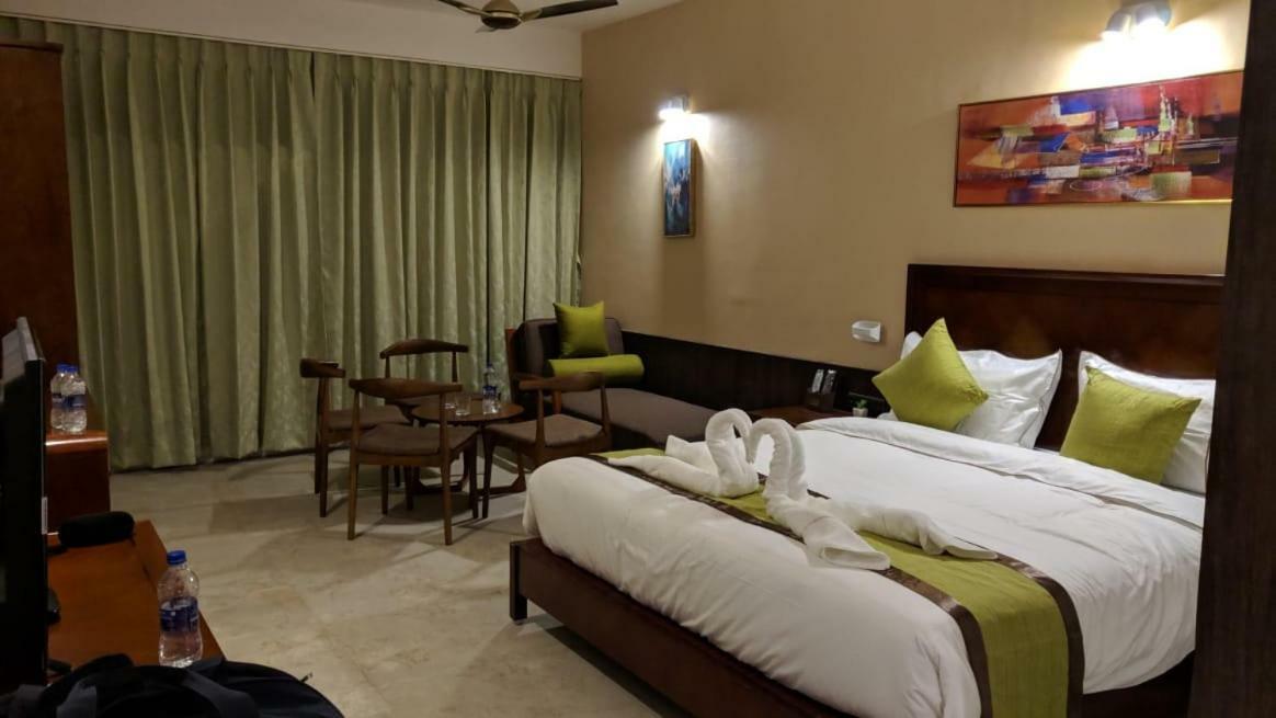 Hotel Sonar Bangla Taki Hasnabad Exterior foto